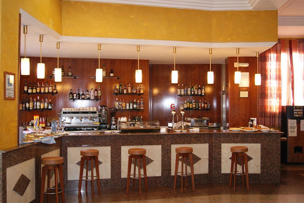 Velada Mérida Extérieur photo